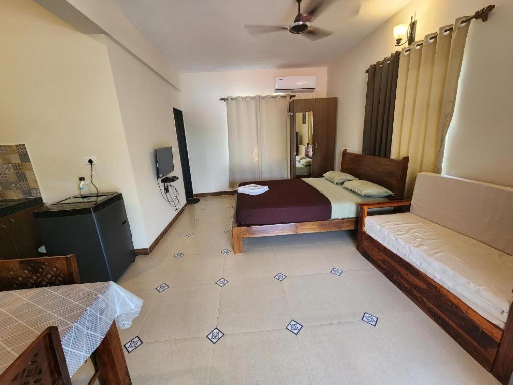 Coastal Suites Apart Hotel ---- 8 Minutes Walk To Beach ベナウリム エクステリア 写真