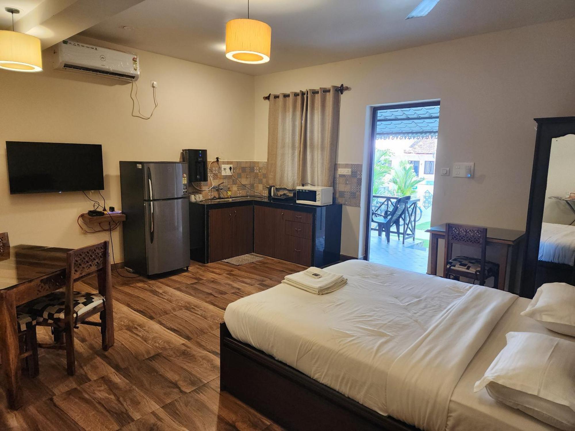 Coastal Suites Apart Hotel ---- 8 Minutes Walk To Beach ベナウリム エクステリア 写真